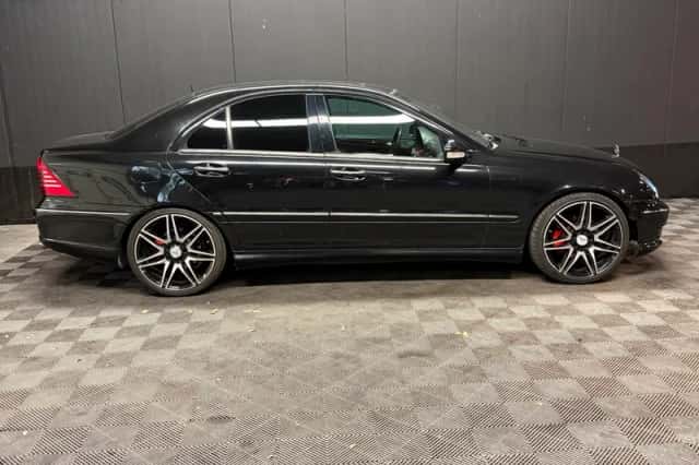 Mercedes-Benz C-Klasse (2001) thumbnail 7