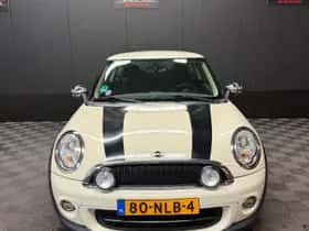 MINI Mini (2010) thumbnail 2