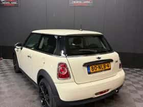 MINI Mini (2010) thumbnail 6