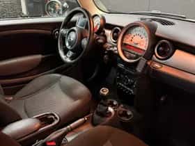 MINI Mini (2010) thumbnail 10
