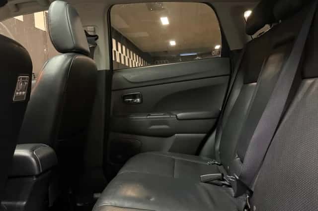 Mitsubishi ASX (2011) thumbnail 12