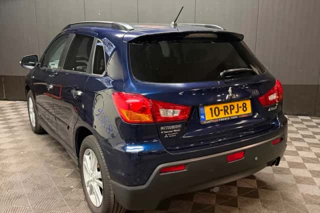 Mitsubishi ASX (2011) thumbnail 6
