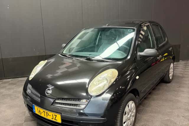 Nissan Micra (2006) thumbnail 3
