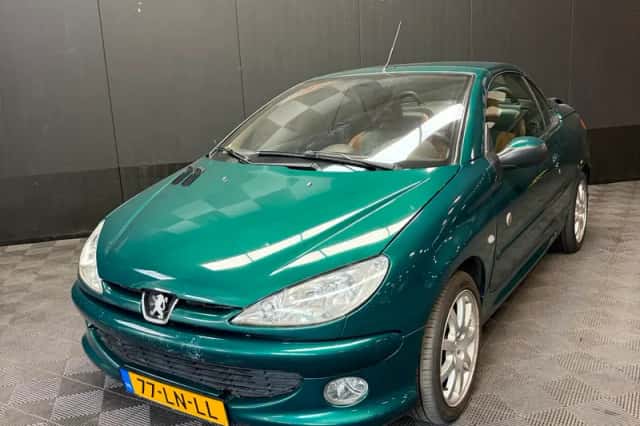 Peugeot 206 (2003) thumbnail 5