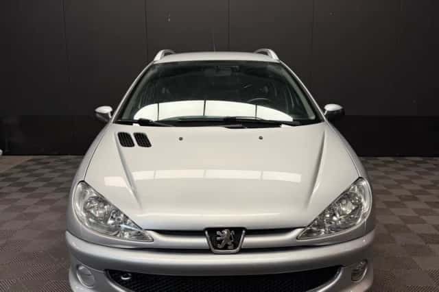 Peugeot 206 (2006) thumbnail 2