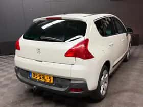 Peugeot 3008 (2011) thumbnail 4
