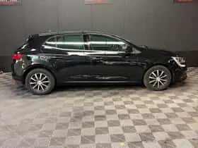 Renault Mégane (2018) thumbnail 7