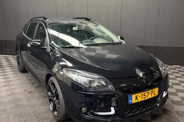 Renault Mégane (2013) thumbnail 1