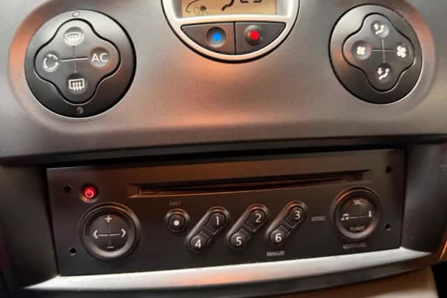 Renault Scénic (2006) thumbnail 12