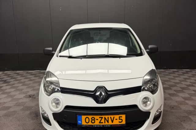 Renault Twingo (2013) thumbnail 2