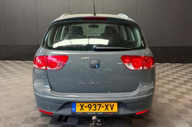 SEAT Altea XL (2010) thumbnail 5