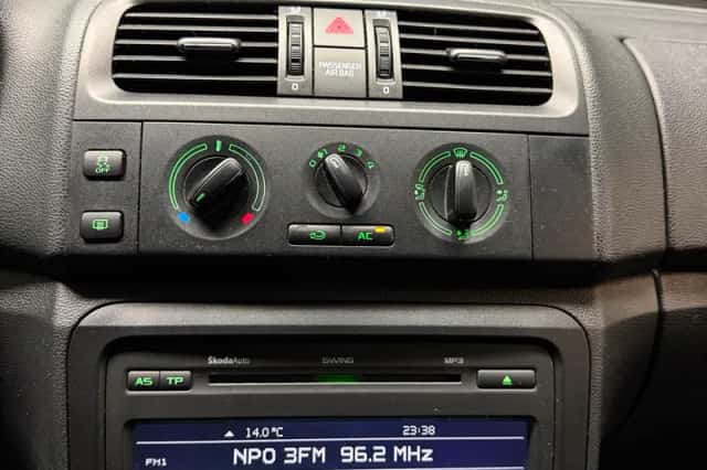 Škoda Fabia (2011) thumbnail 12