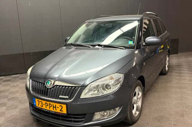 Škoda Fabia (2011) thumbnail 3