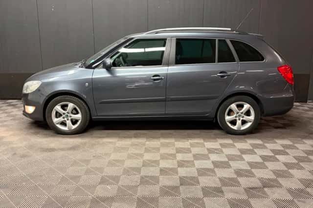 Škoda Fabia (2011) thumbnail 8
