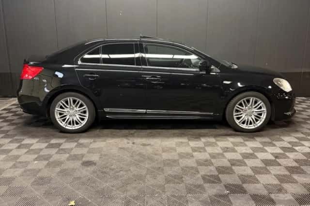 Suzuki Kizashi (2011) thumbnail 7