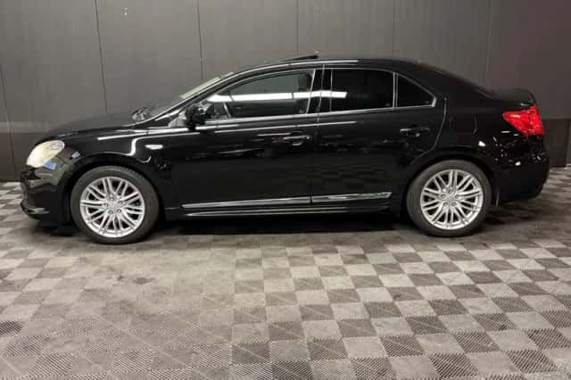 Suzuki Kizashi (2011) thumbnail 8
