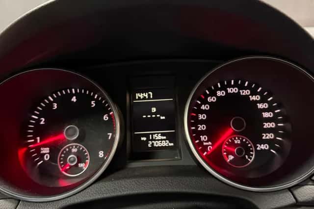 Volkswagen Golf (2009) thumbnail 13