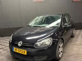 Volkswagen Golf (2009) thumbnail 3