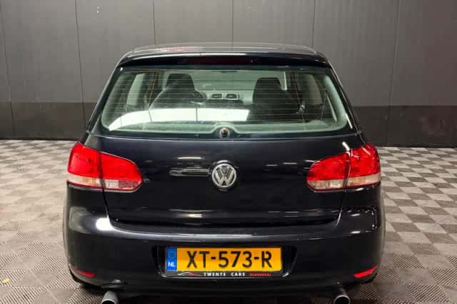 Volkswagen Golf (2009) thumbnail 5