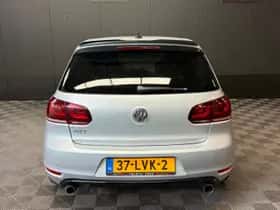 Volkswagen Golf (2010) thumbnail 5