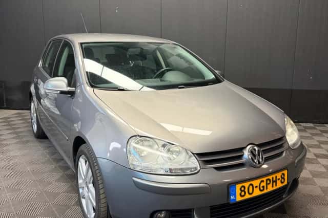 Volkswagen Golf (2008) thumbnail 1