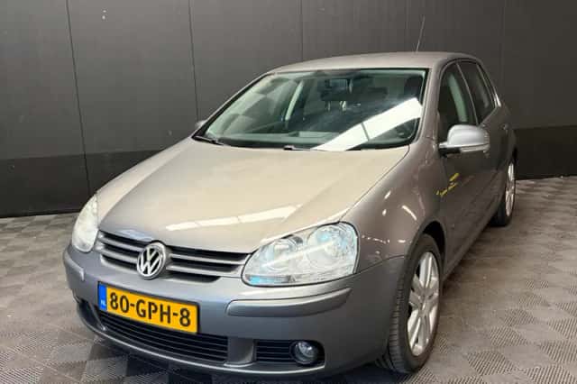 Volkswagen Golf (2008) thumbnail 3