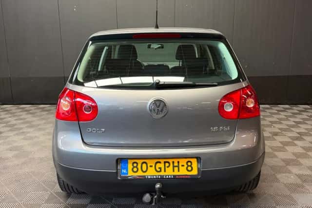Volkswagen Golf (2008) thumbnail 5
