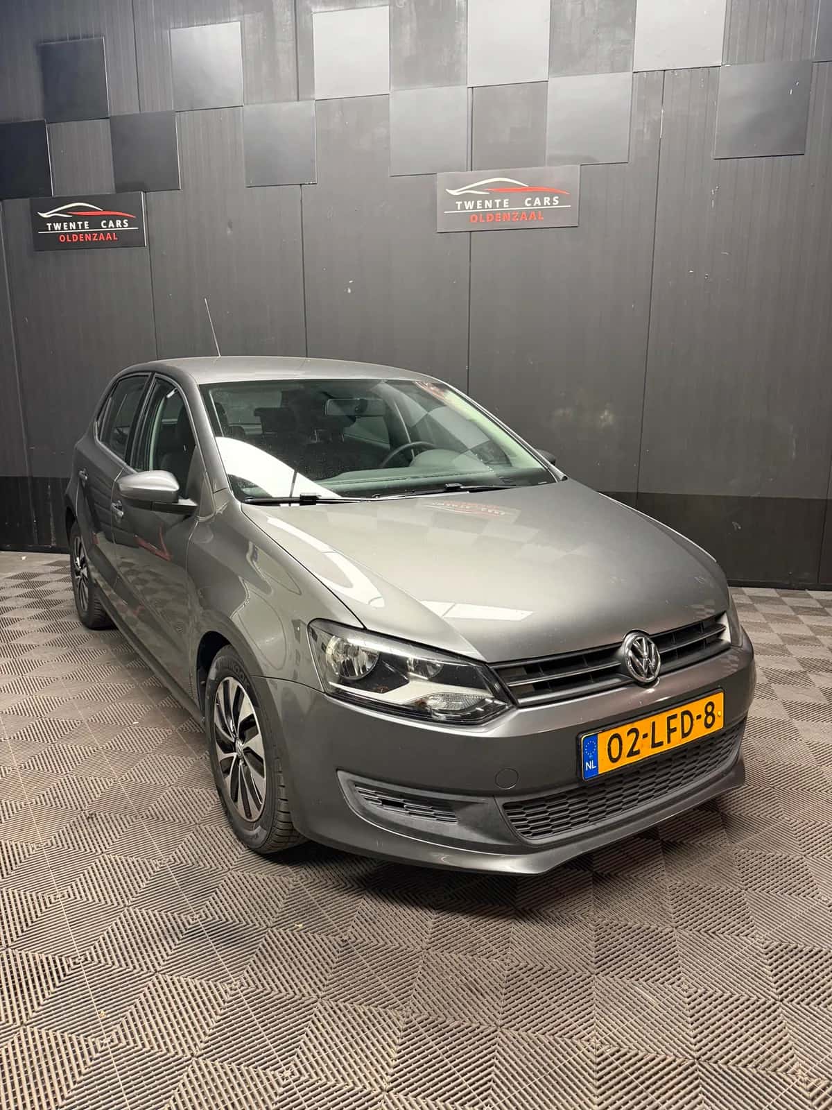 Volkswagen Polo (2010) — foto 1