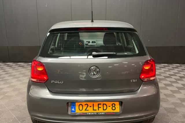 Volkswagen Polo (2010) thumbnail 5