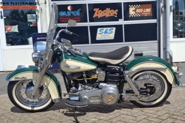 HARLEY-DAVIDSON FLH (1969) thumbnail 2
