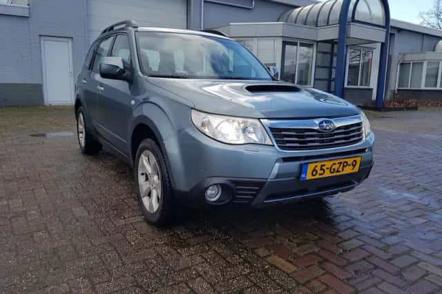 Subaru Forester (2008) thumbnail 1