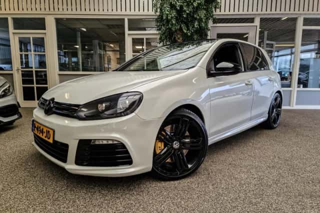 Volkswagen Golf (2012) thumbnail 3