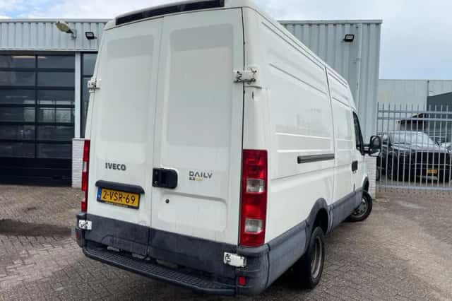 Iveco Daily (2009) thumbnail 6