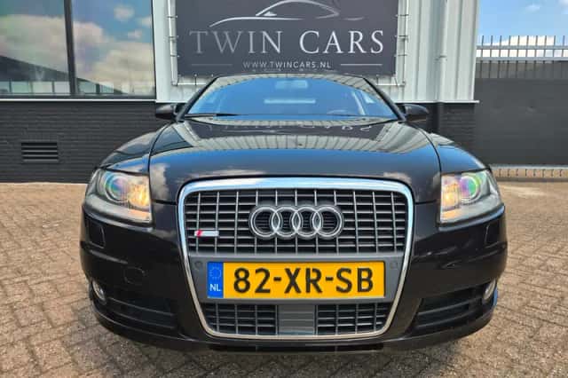 Audi A6 (2006) thumbnail 2