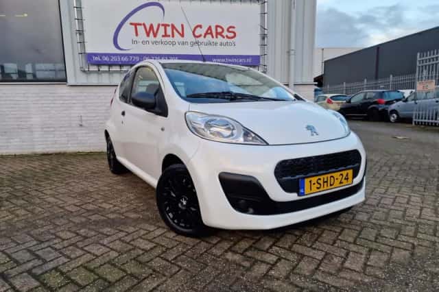 Peugeot 107 (2013) thumbnail 1