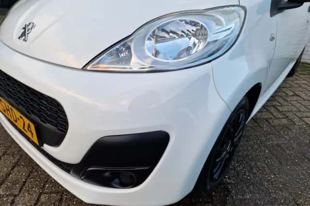 Peugeot 107 (2013) thumbnail 4