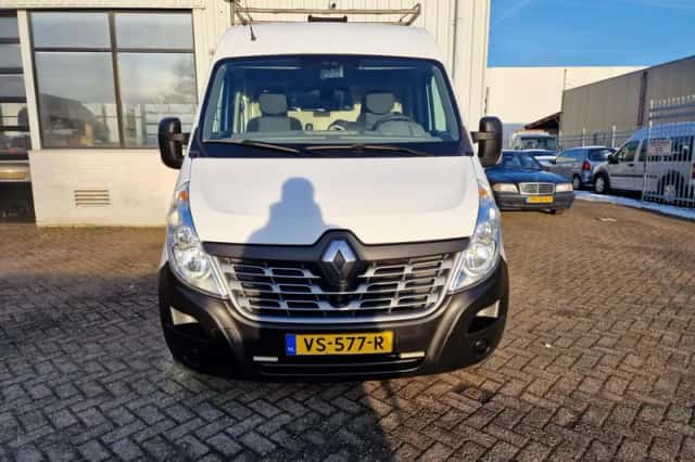 Renault Master (2015) thumbnail 3