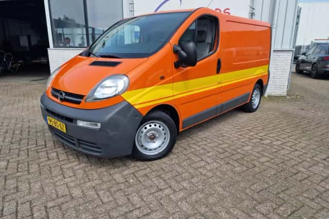 Opel Vivaro (2005) thumbnail 2