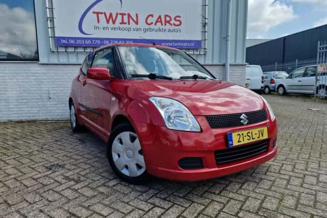 Suzuki Swift (2006) thumbnail 1