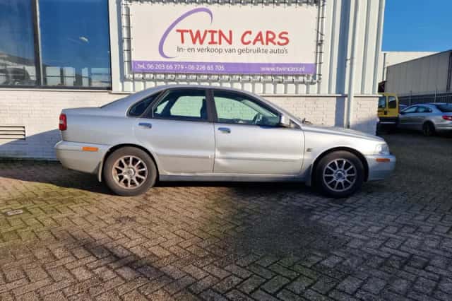 Volvo S40 (2002) thumbnail 5