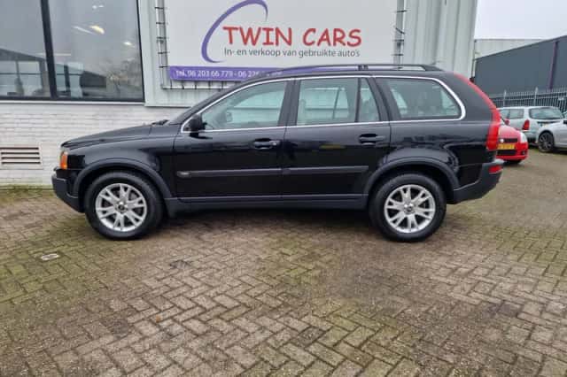 Volvo XC90 (2003) thumbnail 6