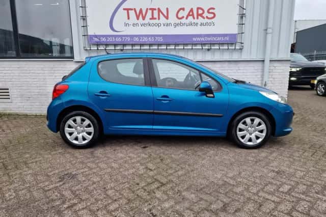 Peugeot 207 (2007) thumbnail 5