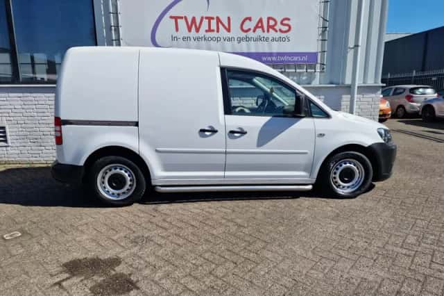 Volkswagen Caddy (2014) thumbnail 5