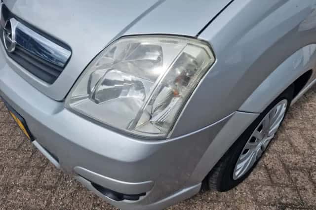 Opel Meriva (2008) thumbnail 4