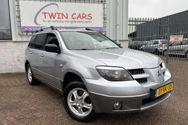 Mitsubishi Outlander (2007) thumbnail 1