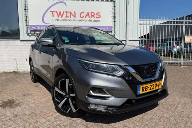 Nissan Qashqai (2017) thumbnail 1