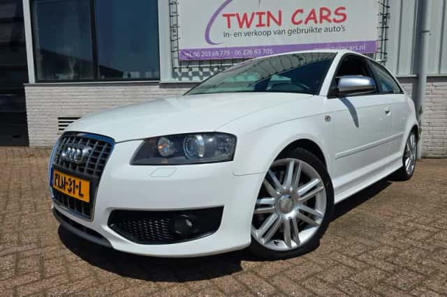 Audi S3 (2008) thumbnail 3