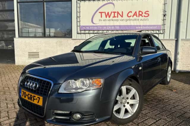Audi A4 (2007) thumbnail 2