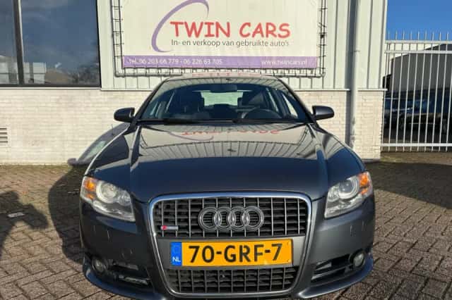 Audi A4 (2007) thumbnail 3