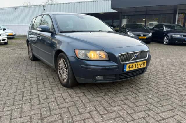 Volvo V50 (2006) thumbnail 1